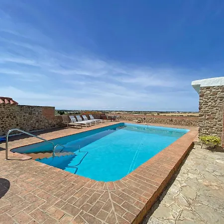 Apartment With Private Pool, Fuente Del Gallo, Baba Yaga *