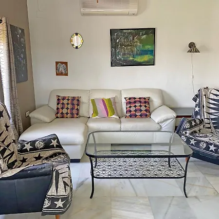 Apartment With Private Pool, Fuente Del Gallo, Baba Yaga *